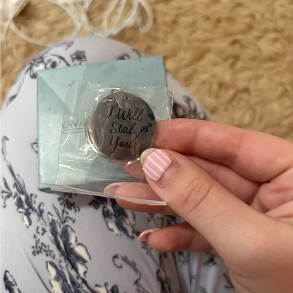 NEW Nurse Badge Reels / Accessories - Picture 3 of 3